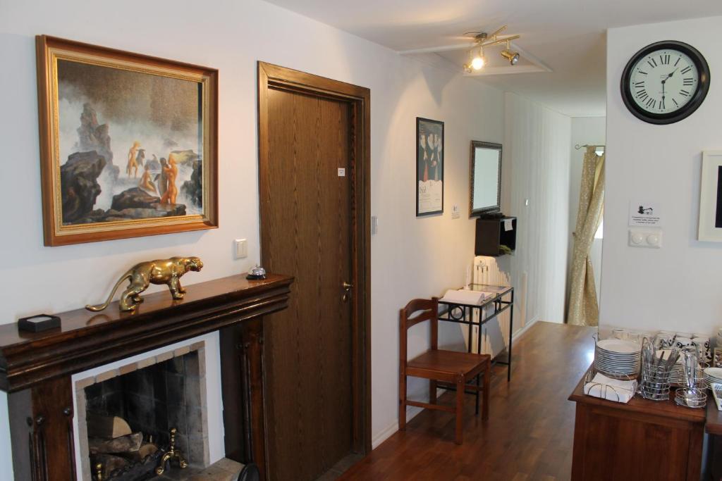 Husavik Guesthouse Екстер'єр фото